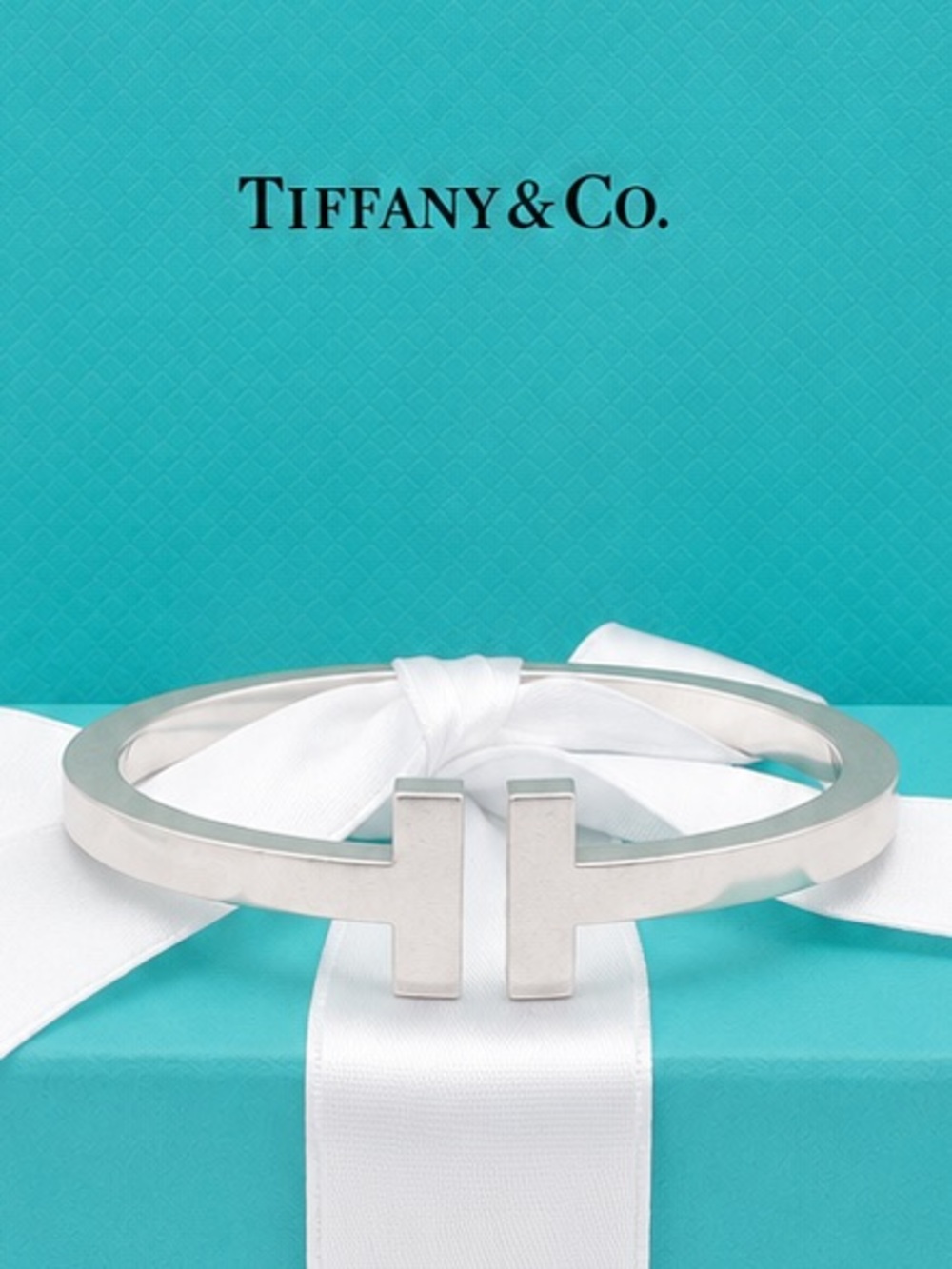 Tiffany & Co. T Square Bracelet in Sterling Silver 926 Medium Germany Gift Box